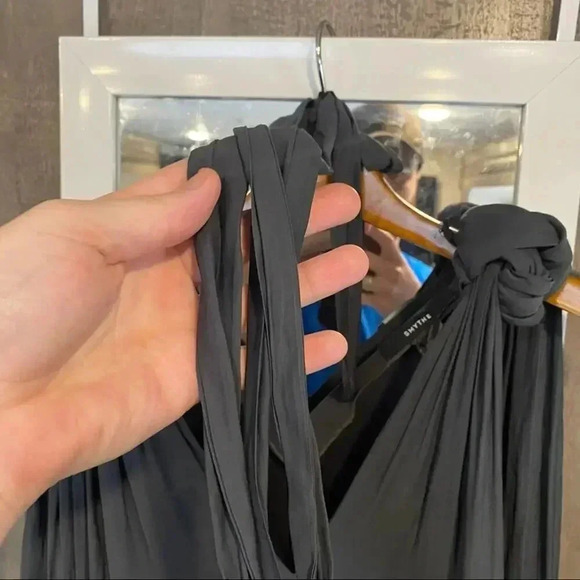 1044 Smythe Shoulder Knot Sleeveless Dress - Picture 3 of 5